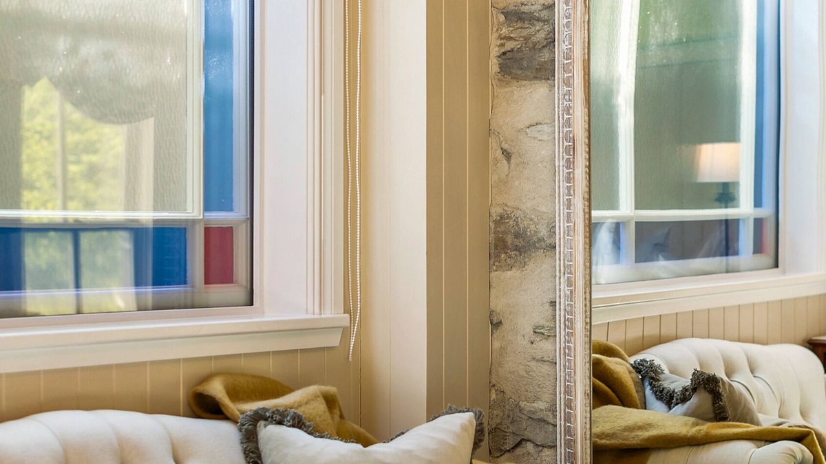 Queenstown City Centre Cabin | Hulbert House