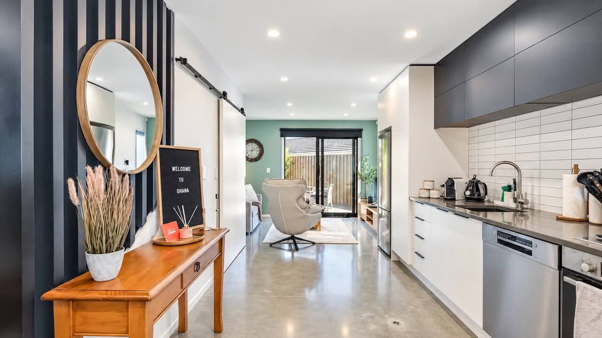 Waterloo House | Hutt Central | Dreamcatcher Cottage 2BR