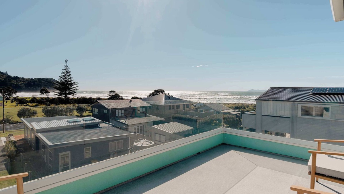 Waihi Beach House | I Can See The Sea! Su
