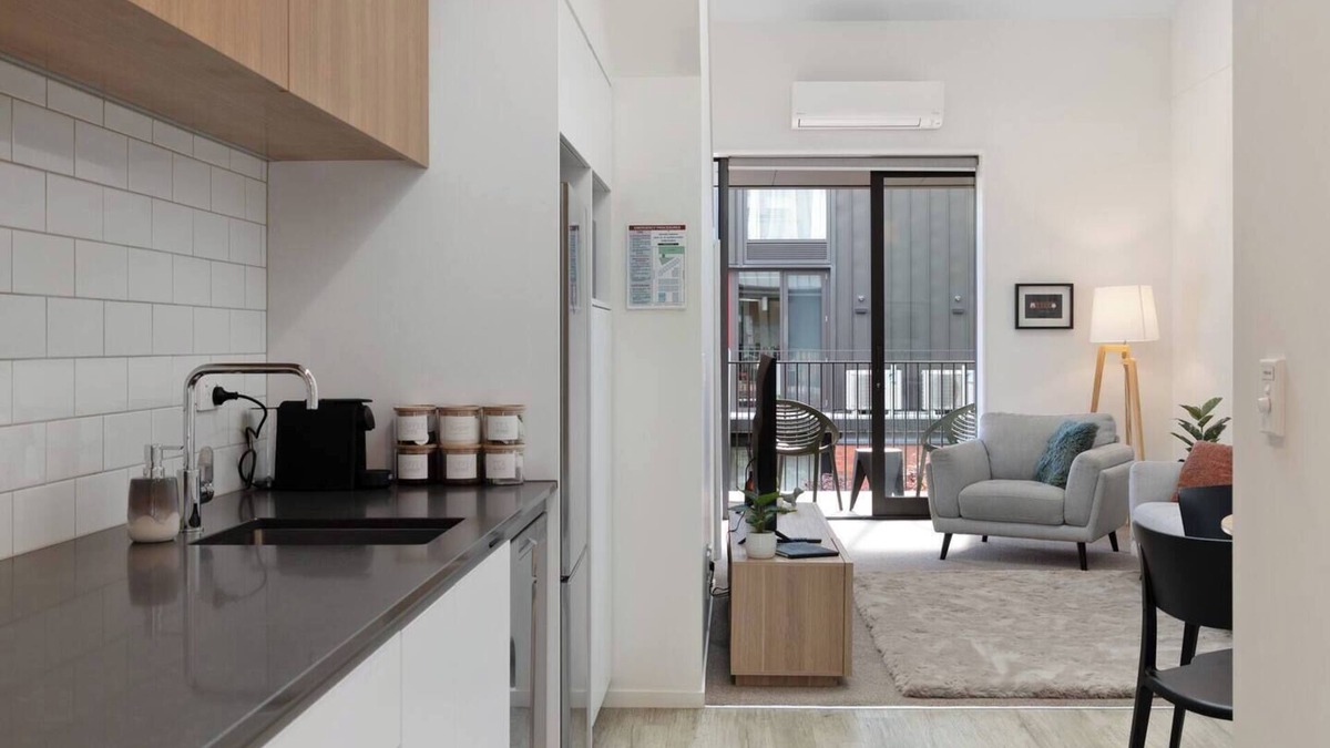 Christchurch City Centre House | Inner City Stay, Walk to Te Kaha + Free Parking