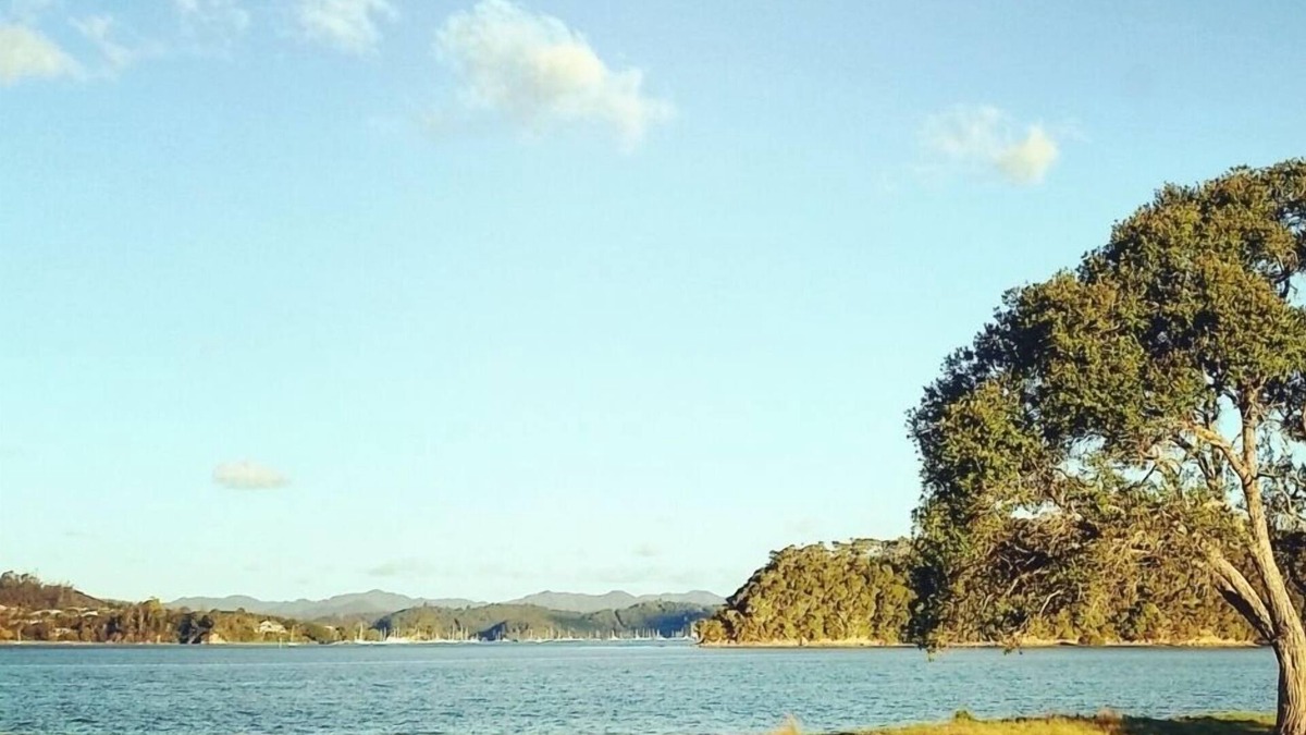 Paihia House | Just a short stroll to the water or into town