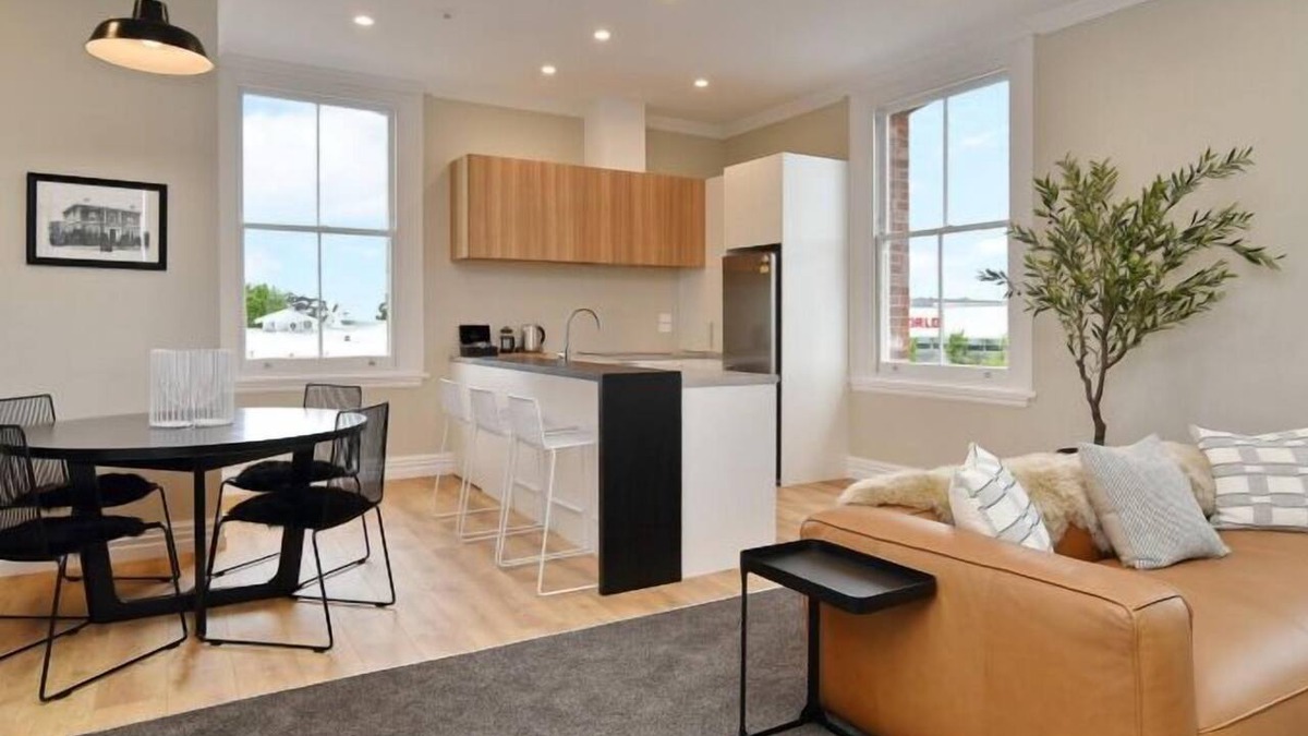 Kaiapoi Apartment | Kaiapoi Luxury Accommodation 2-Historic and Luxury Apartment in Kaiapoi