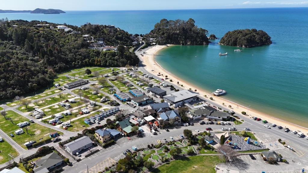 Ngaio Bay Resort | Kaiteriteri Recreation Reserve Cabins