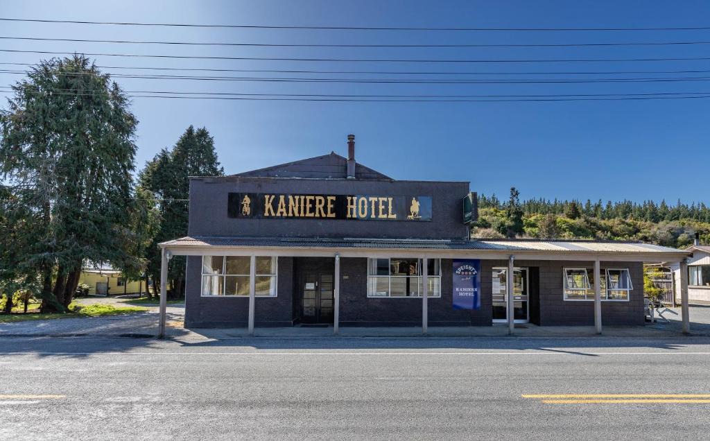 Hokitika Hotel | Kaniere Hotel