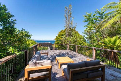 Pukawa House | Kereru View - Lake Taupo Holiday Home