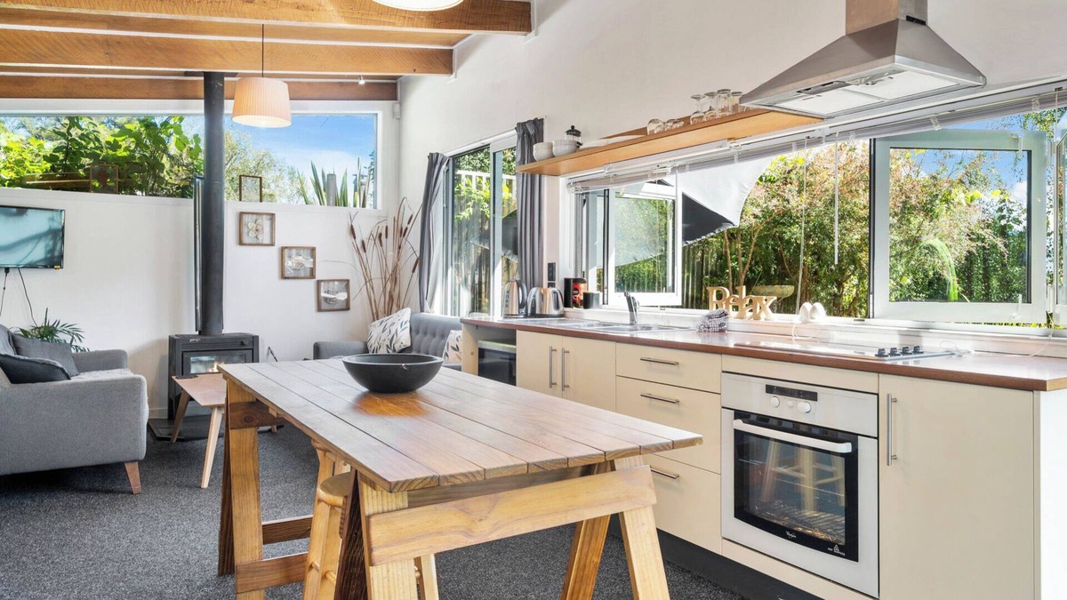 Turangi House | Kopu Cottage - Turangi Holiday Home