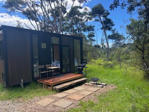 Kuaotunu House | Kūaotunu Cabin 1 by Tiny Away