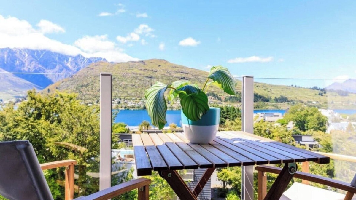 Queenstown Apartment | Lake View Greenstone Apartment - Unit 5