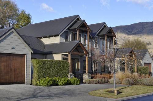 Wanaka Apartment | Lansdown Peaks Apartments