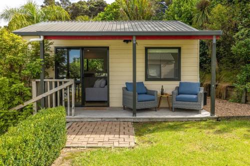 Oneroa House | Little O Hideaway - Walk to the Beach