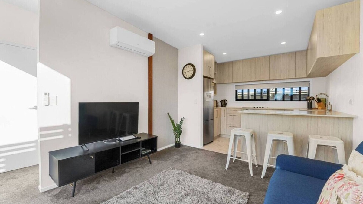 Tauranga House | Lovely Tauranga 2 Bed Home