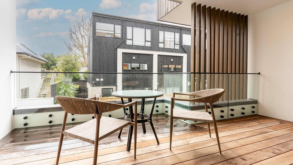 Greenlane Condo | Lux 4B Holiday House in Greenlane - ASBshowgrounds
