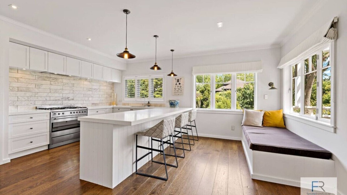 Greenlane - Ellerslie House | Luxurious Remuera Home