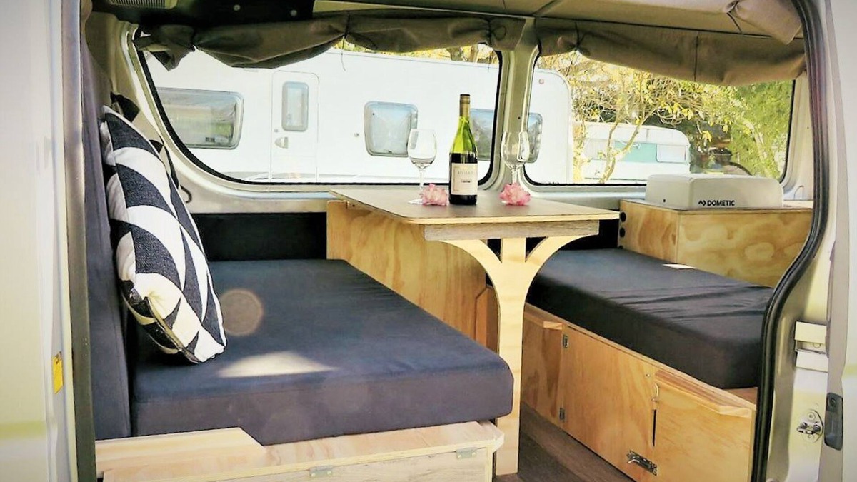 Tauranga House | 🌞LUXURY CAMPERVAN RENTAL: ESCAPE DAMP TENTS AND HASSLE FOREVER! SLEEPS 2.
