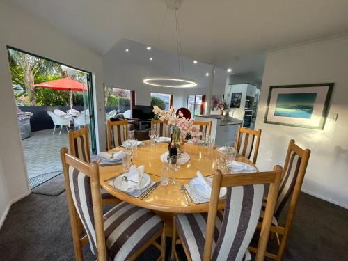 New Plymouth House | Luxury Home Next to Ocean and Walkway