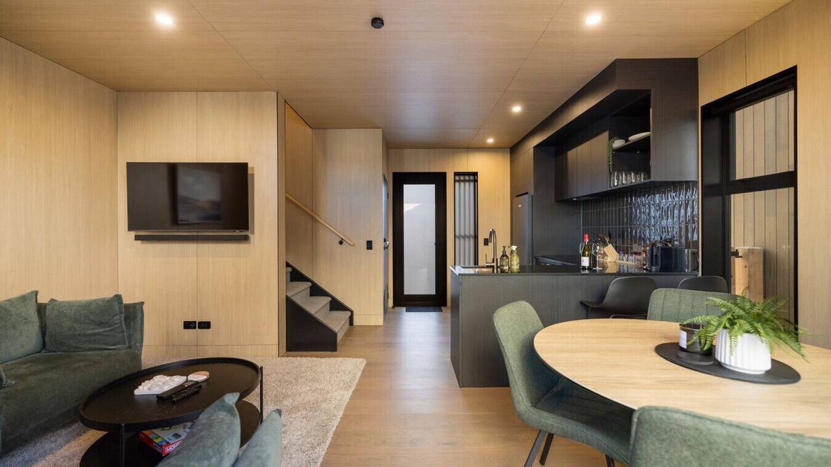 Frankton Villa | Luxury Queenstown 2Bed Villa