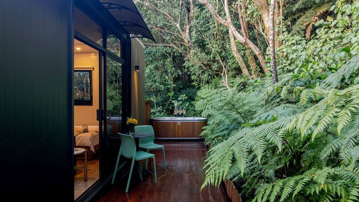 Khandallah Cabin | Luxury Studio Pod with Private Cedar Hot Tub & Deck in Wellington, New Zealand