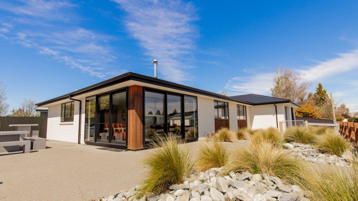 Twizel House | Mackenzie Magic, Twizel - FREE WIFI