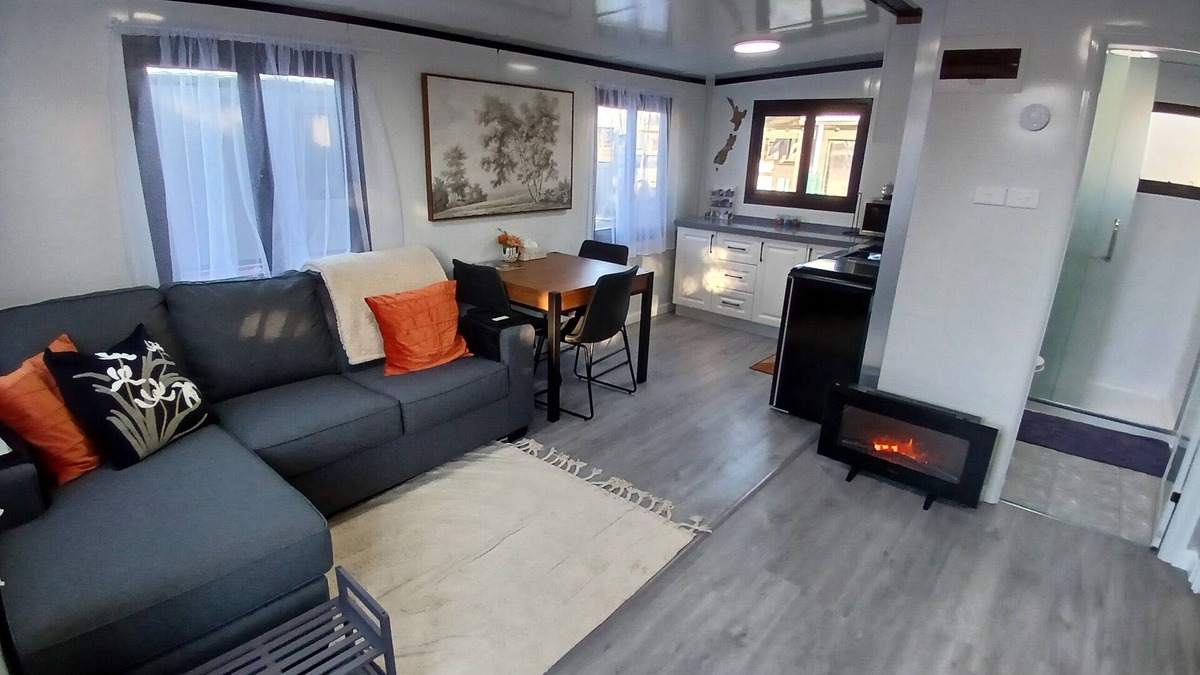 Fairlie Hotel | Mackenzie Motels