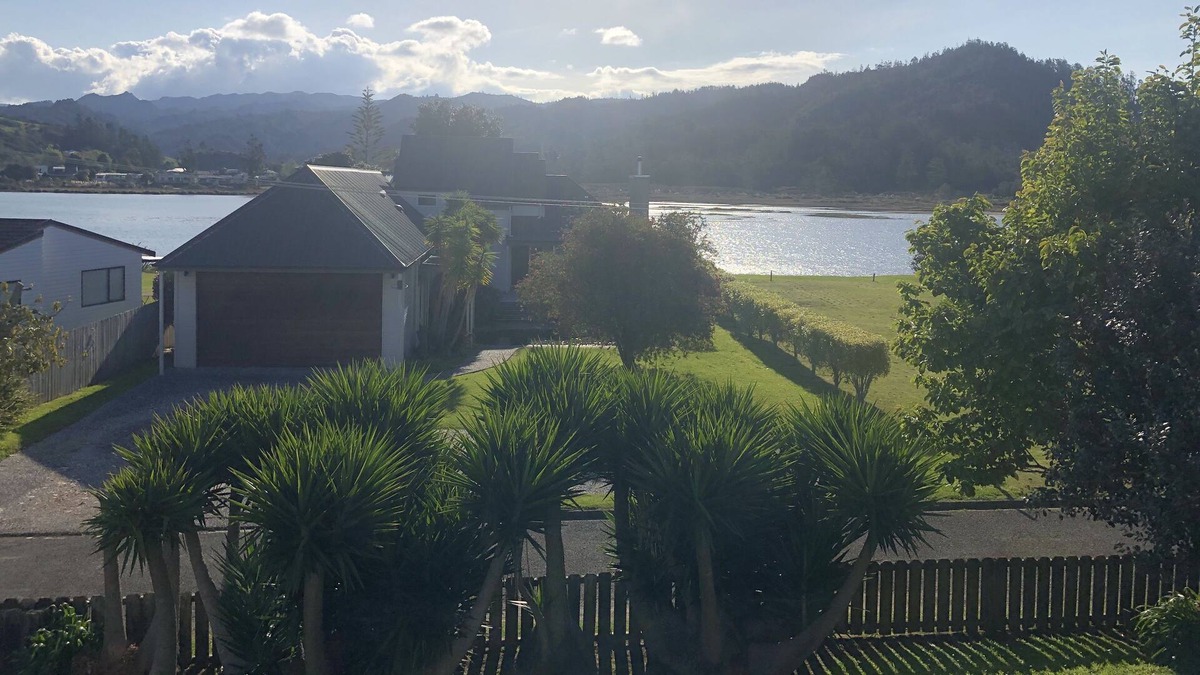 Tairua Cottage | MAIN MAGIC - TAIRUA HOLIDAY HOME, family friendly in Tairua