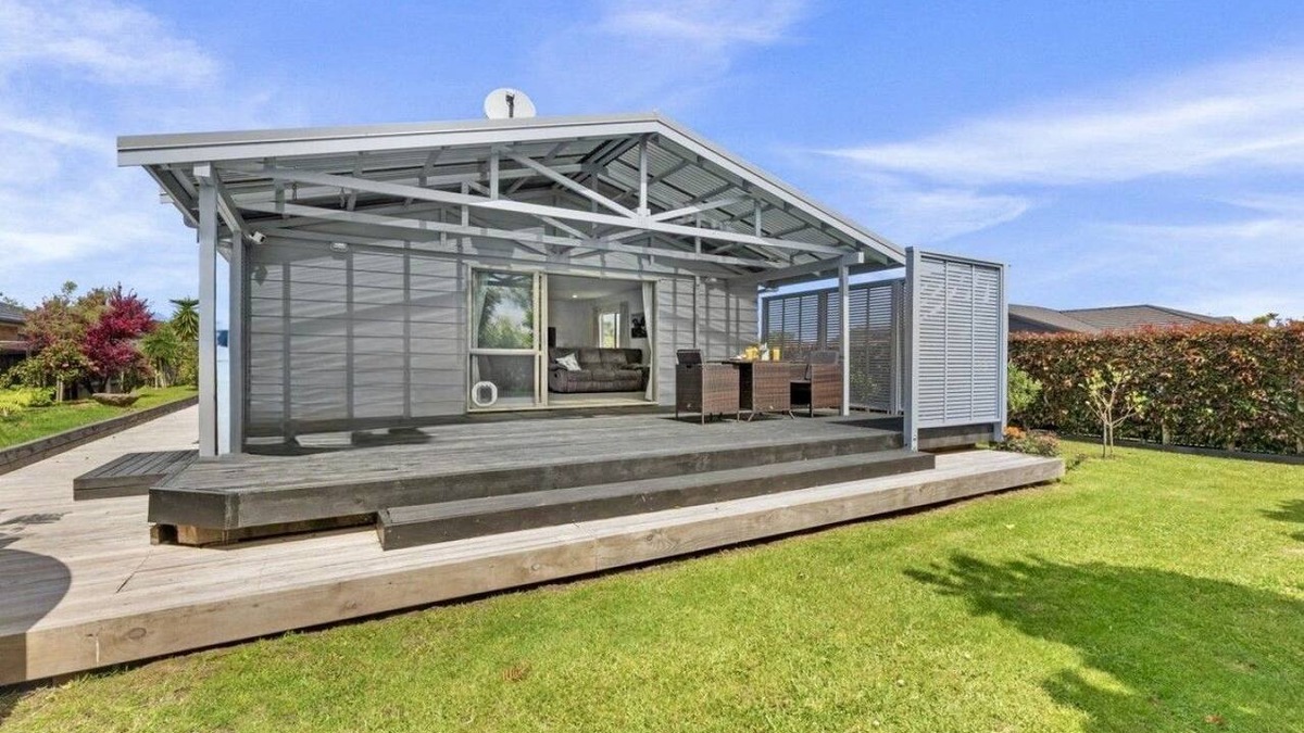 Mangawhai House | Mangawhai Village Hideaway