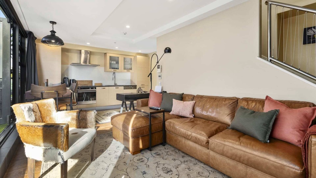 Mount Maunganui Apartment | Marvellous Mount Apartment with pool, gym & beach