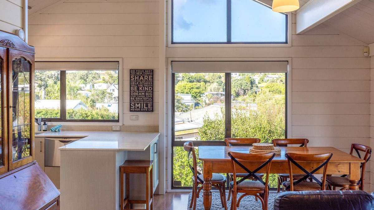 Oneroa Cottage | Matai Cottage - Matai Cottage is a charming two-bedroom retreat that offers sweeping ocean views and relaxed, contemporary comfort. Perfect for couples, families, or small groups, the cottage blends the feel of a classic Waiheke getaway with modern c