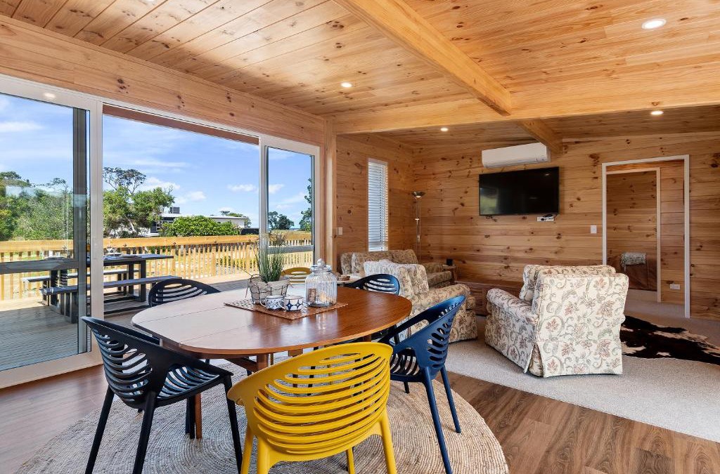 Matapouri House | Matapouri Bayside Retreat - Matapouri Holiday Home