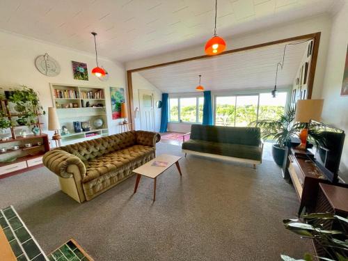 Castlecliff House | Mid Century Beach Front Gem With Panoramic Views