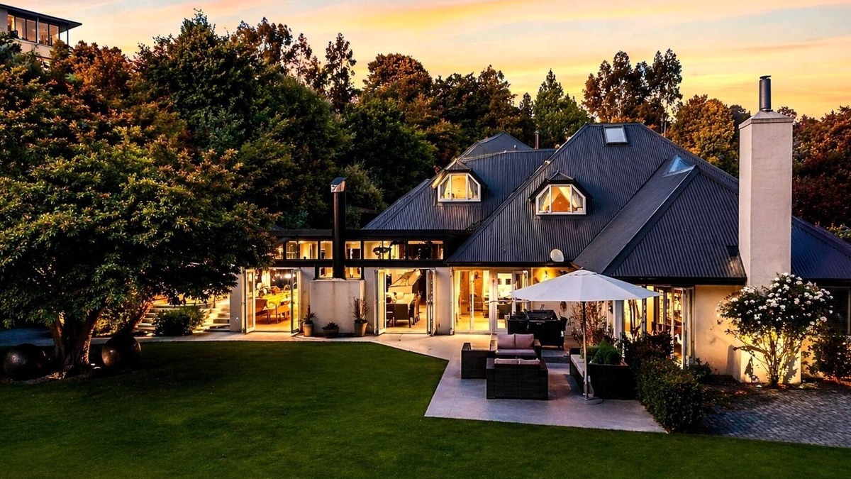 Wanaka Cabin | Mishika Retreat and Lodge