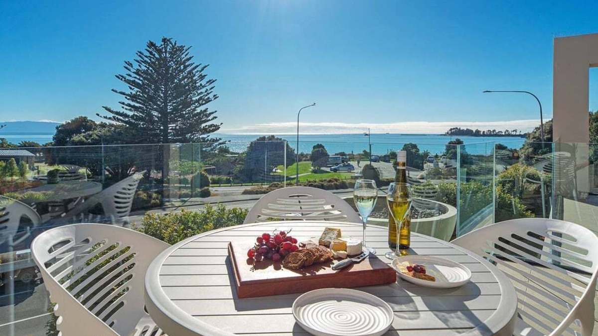 Nelson Apartment | Moana Sands - Beachside Apartment