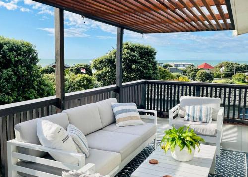 Waikanae House | Modern Beach House With Sea Views and Spa
