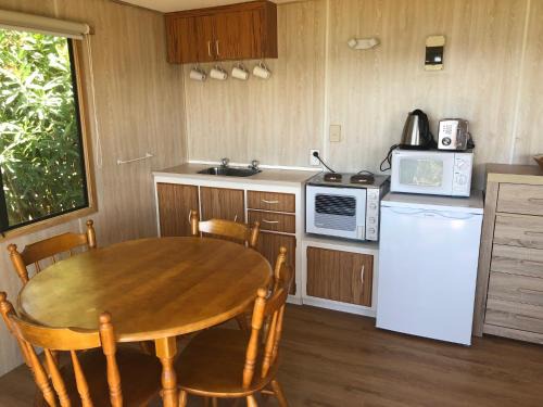 Pataua House | Mount and Surf View Cabin