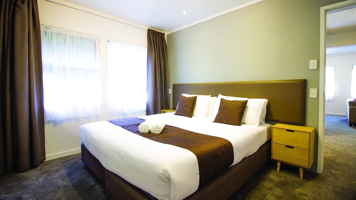 Otahuhu Hotel | Mount Richmond Hotel