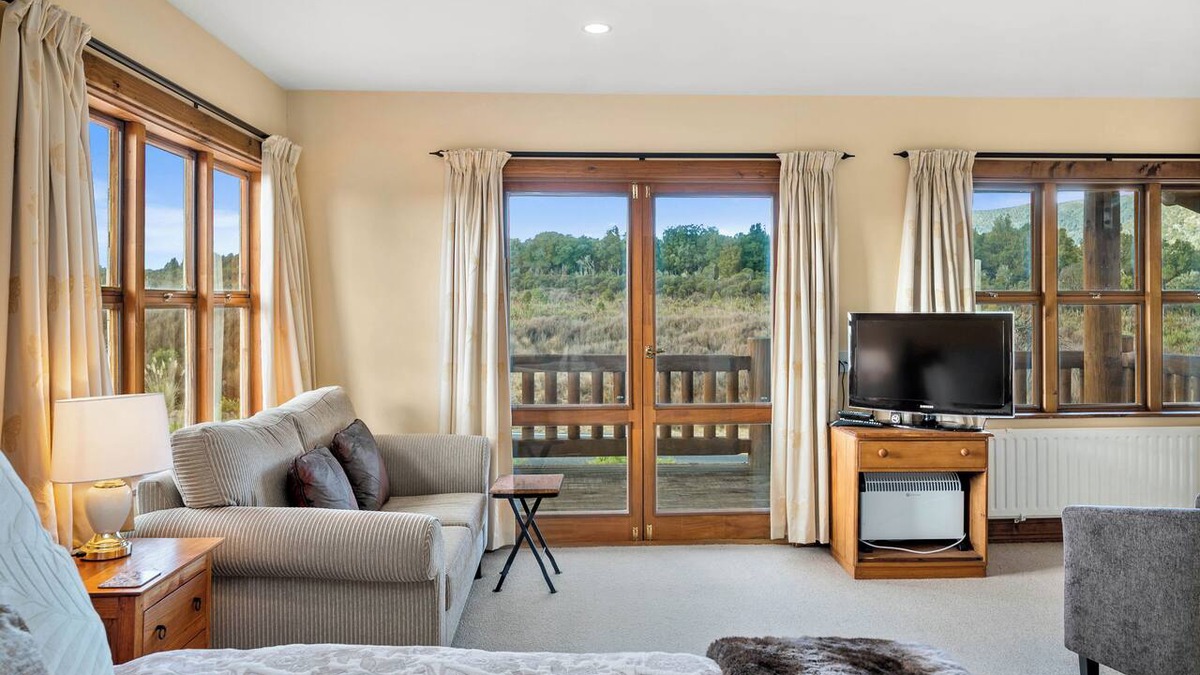 National Park Village Hotel | Mountain Heights Lodge