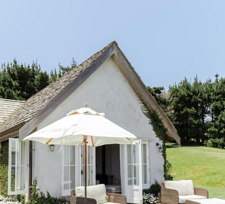 Oneroa House | Mudbrick Cottages
