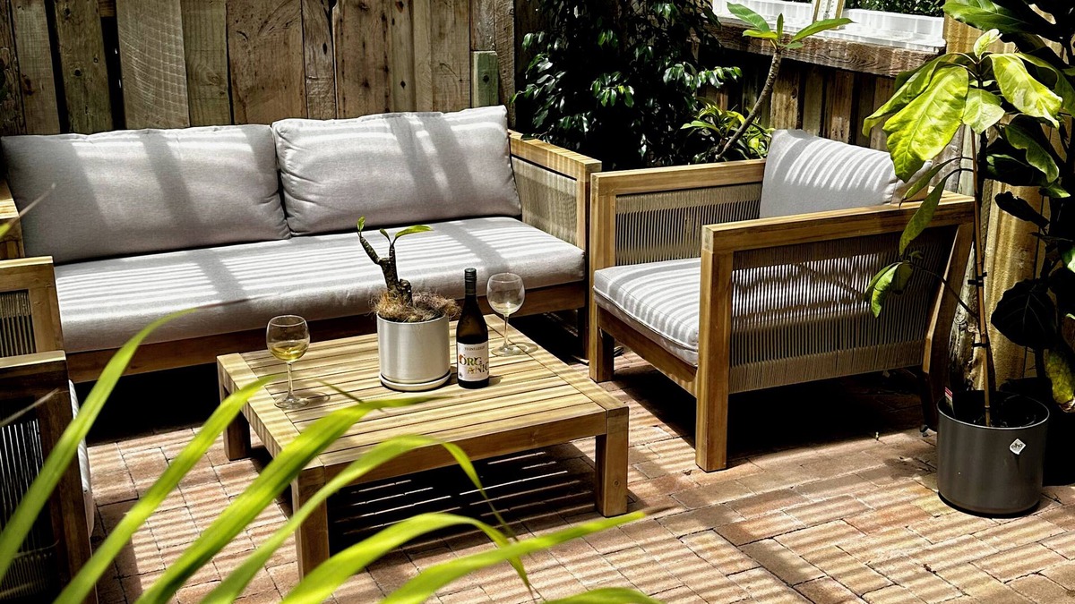 Muriwai Apartment | Muriwai Surf Shack
