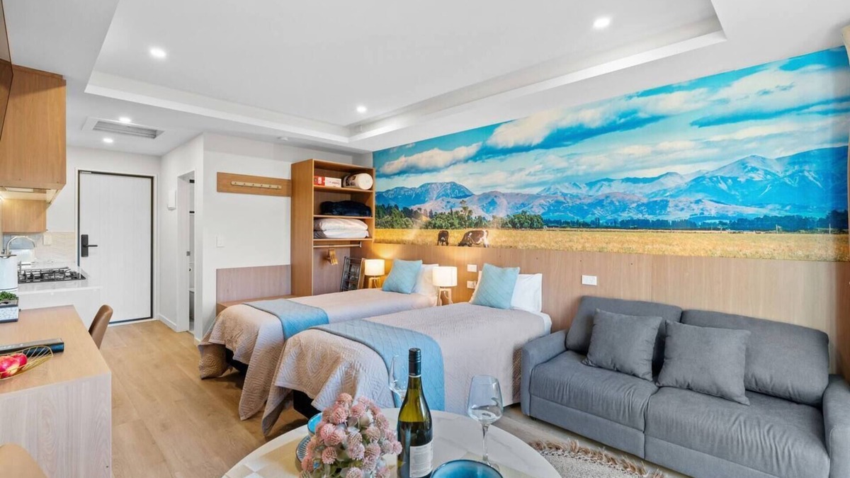 Lake Tekapo Apartment | New warm 1 bedroom studio/2 single bed+sofa bed/unit 3
