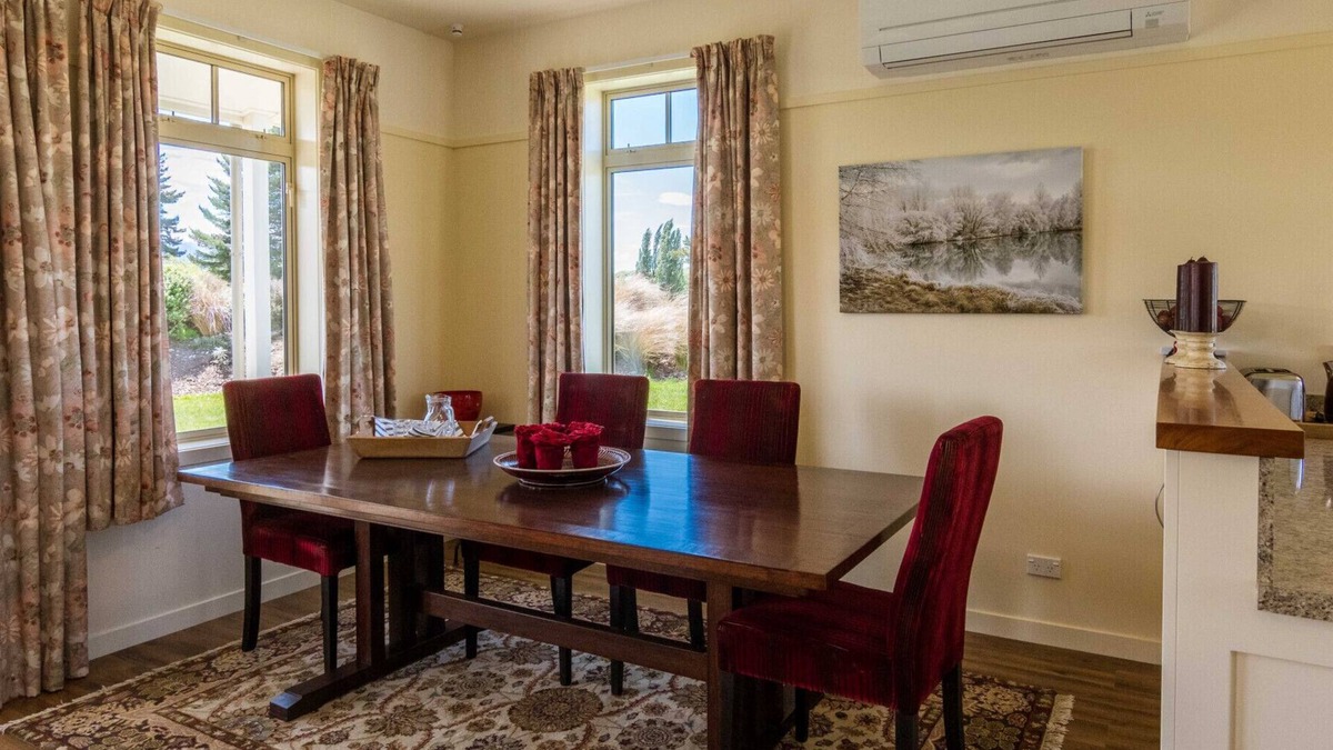 Twizel Apartment | Night Sky Cottages - Kahu Cottage