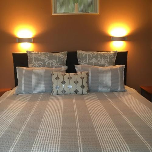 Waiheke Island Apartment | Nikau Apartments Waiheke Island