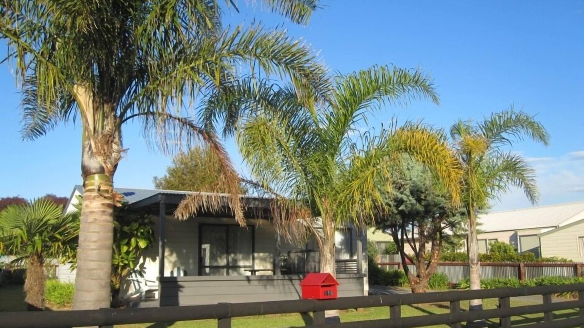Whangamata House | NO LONGER AVAILABLE FOR GUESTS