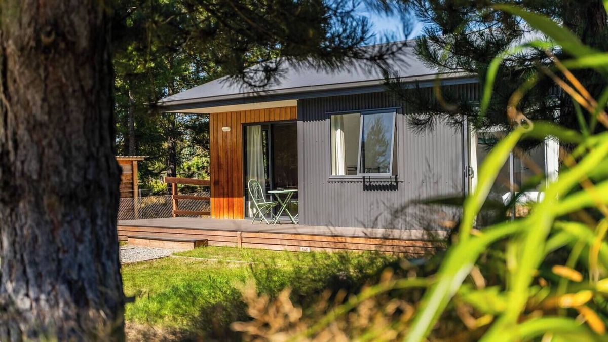 Twizel House | North West Cabin - private high country escape.