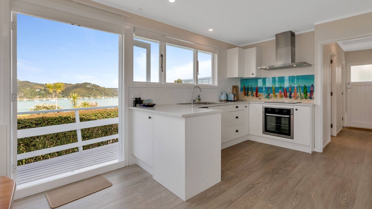 Okiato House | Okiato Views - Russell Holiday Home