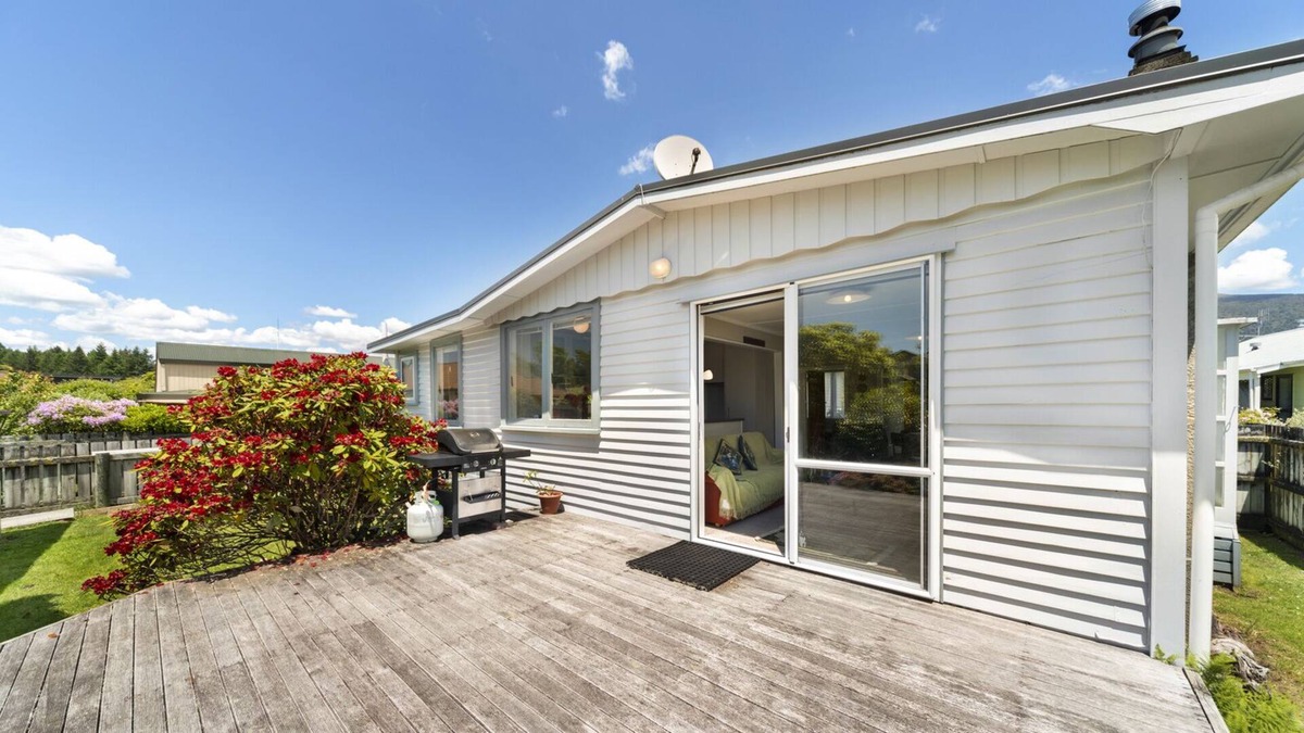 Turangi House | On the Fly at Kutai - Tūrangi Holiday Home