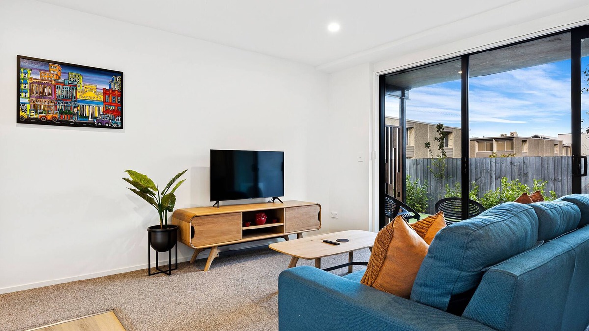 Christchurch City Centre Apartment | One Bedroom City Base with Free Carpark
