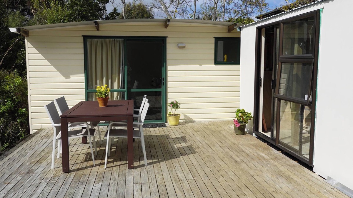 Tawharanui House | One Pigeon Takatu, Tāwharanui Peninsula