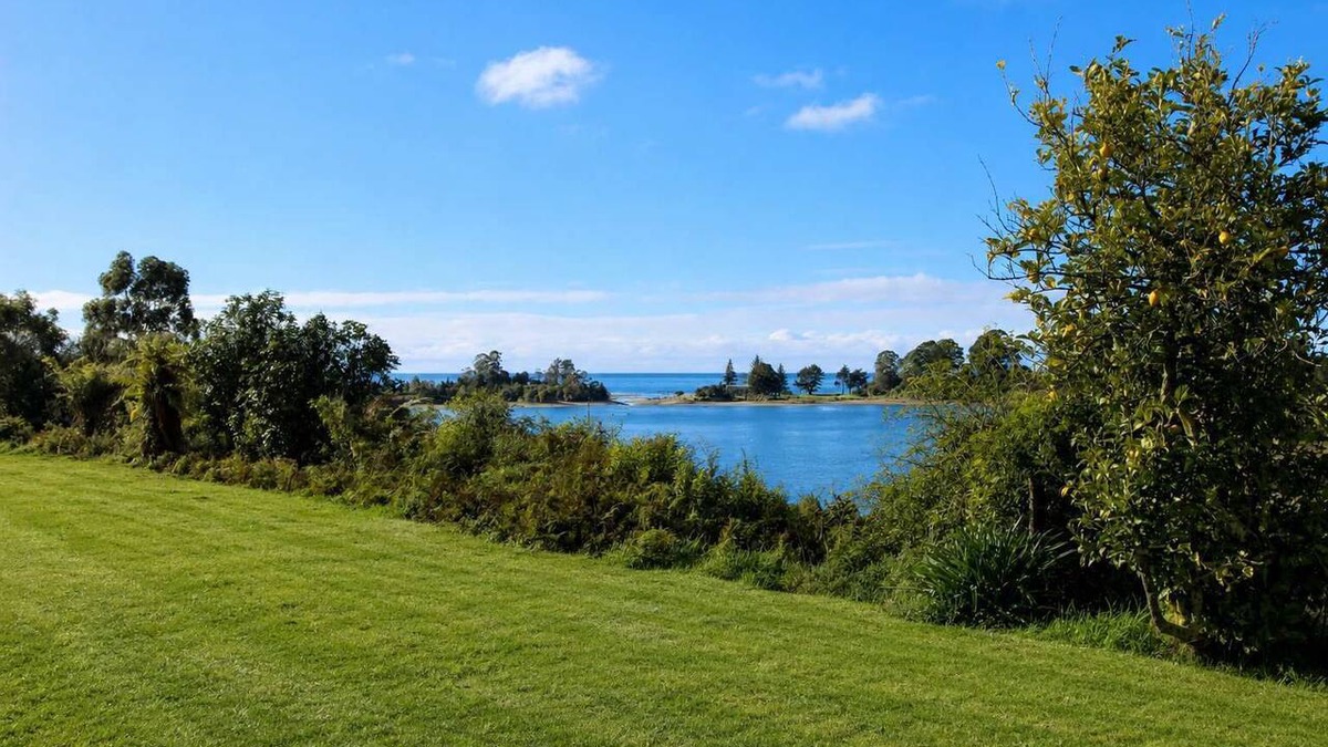Onekaka Villa | Otere River View Villa - Golden Bay