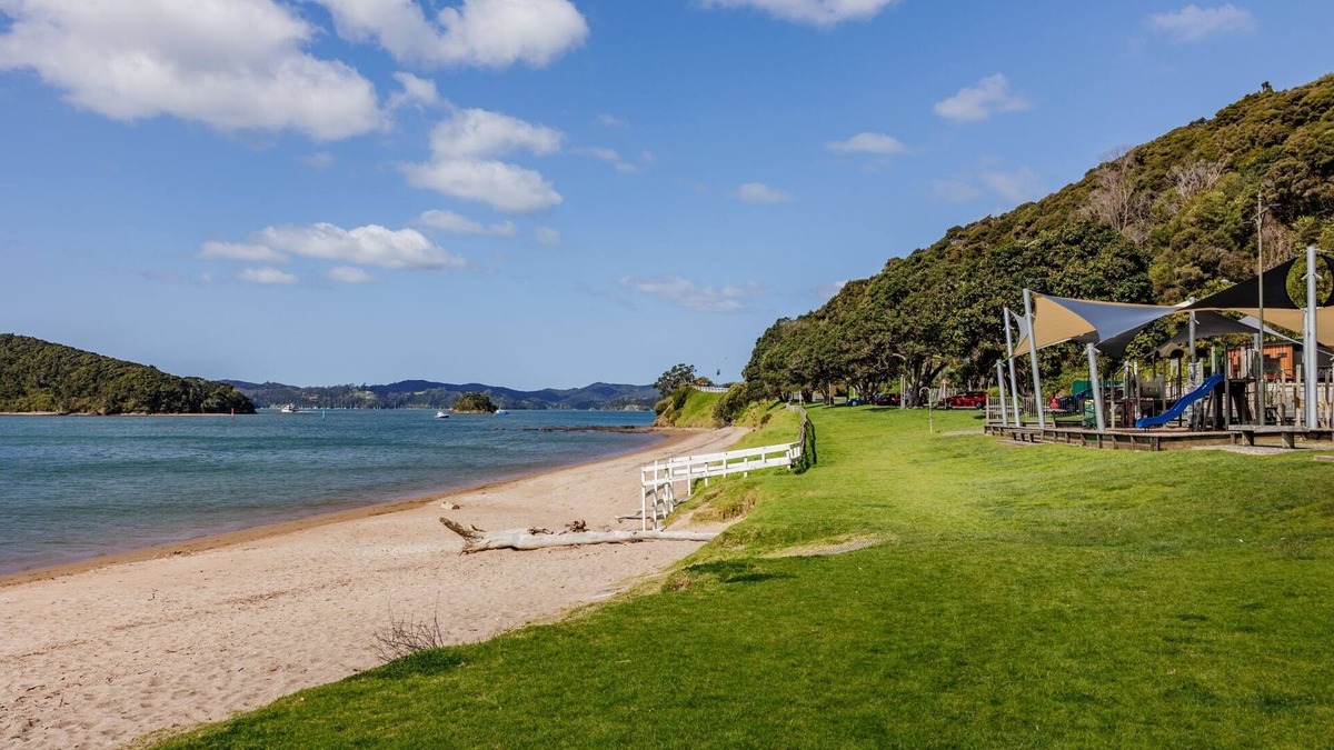 Paihia House | Paihia Beauty