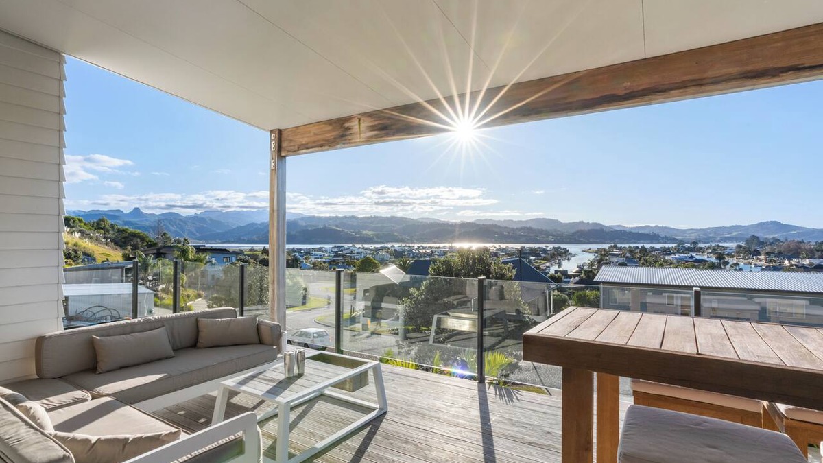 Pauanui House | Panorama View Retreat - Bachcare Holiday Home