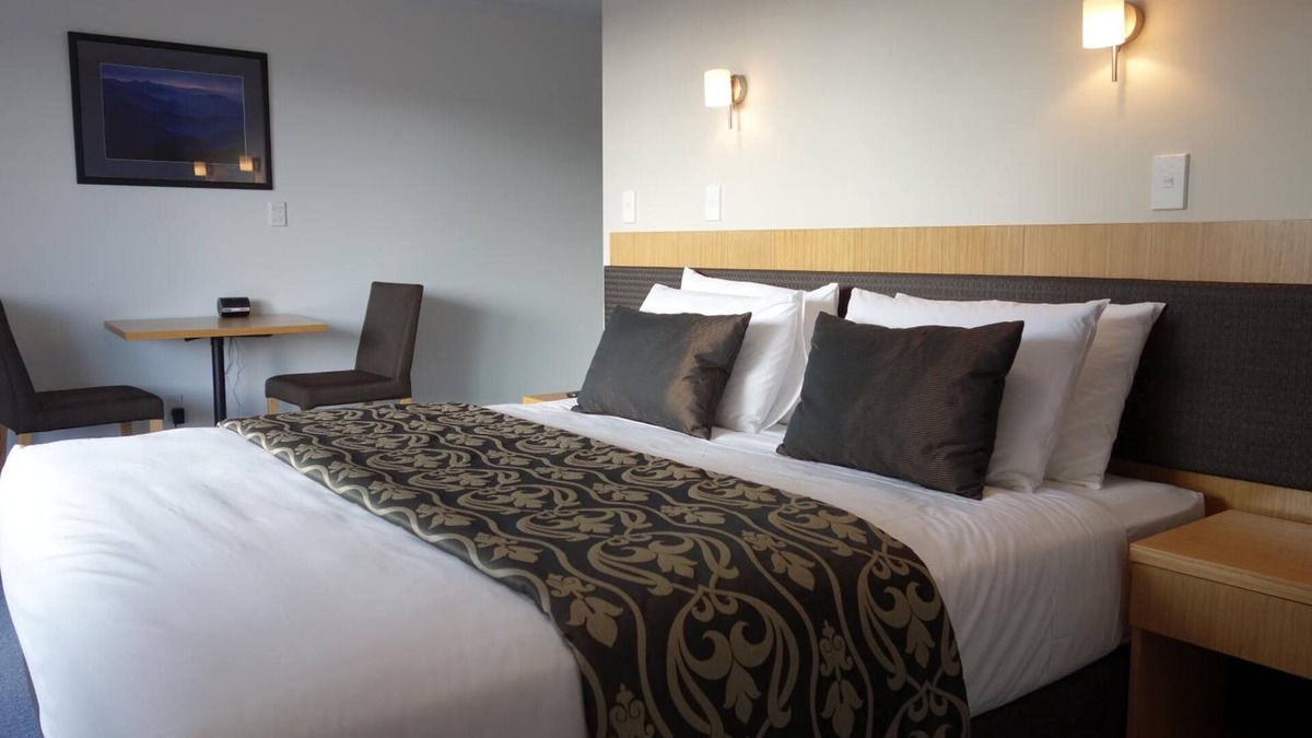 Parakai Apartment | Parakai Springs Lodge
